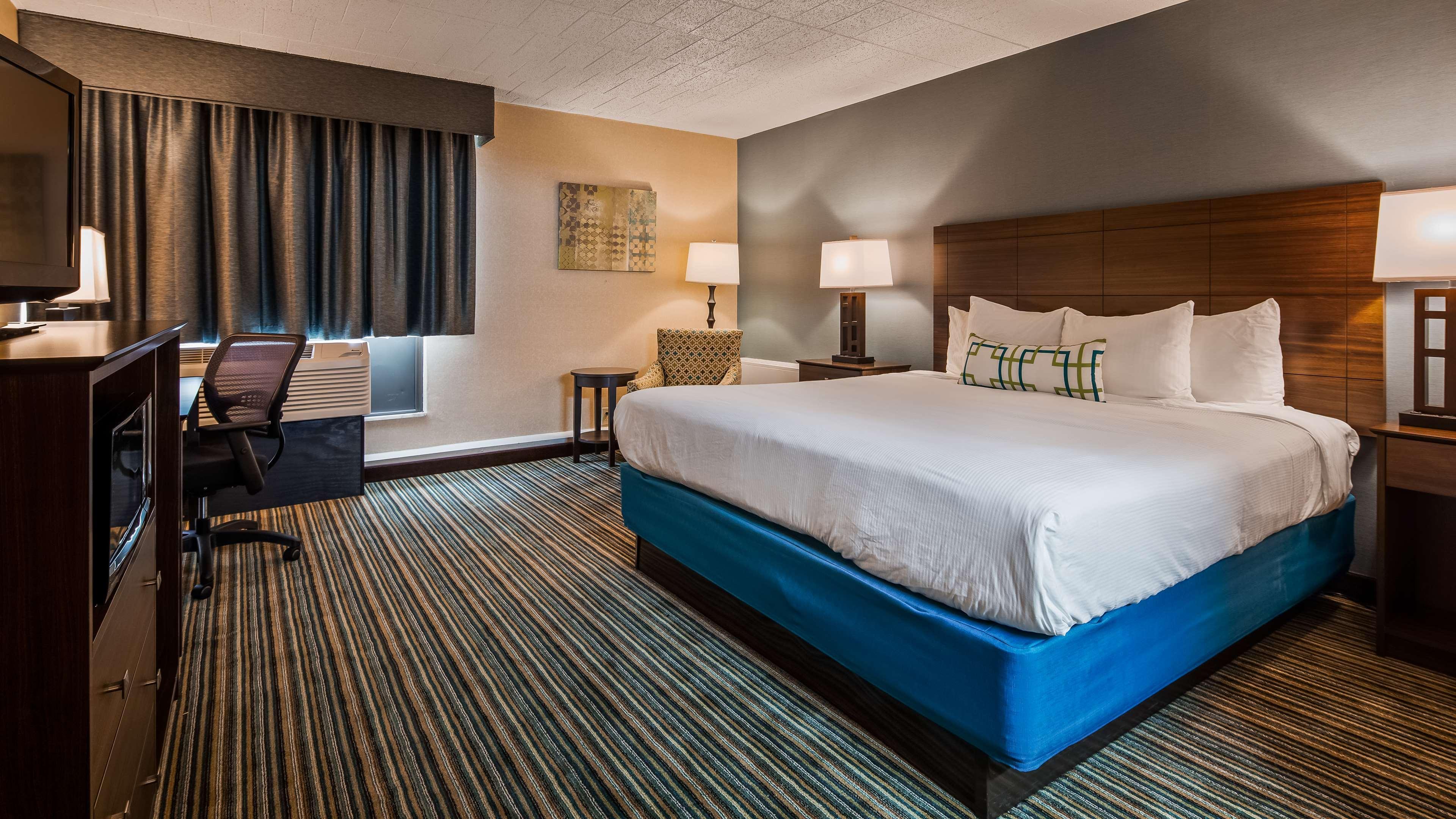 Best Western Woodhaven Inn Dış mekan fotoğraf