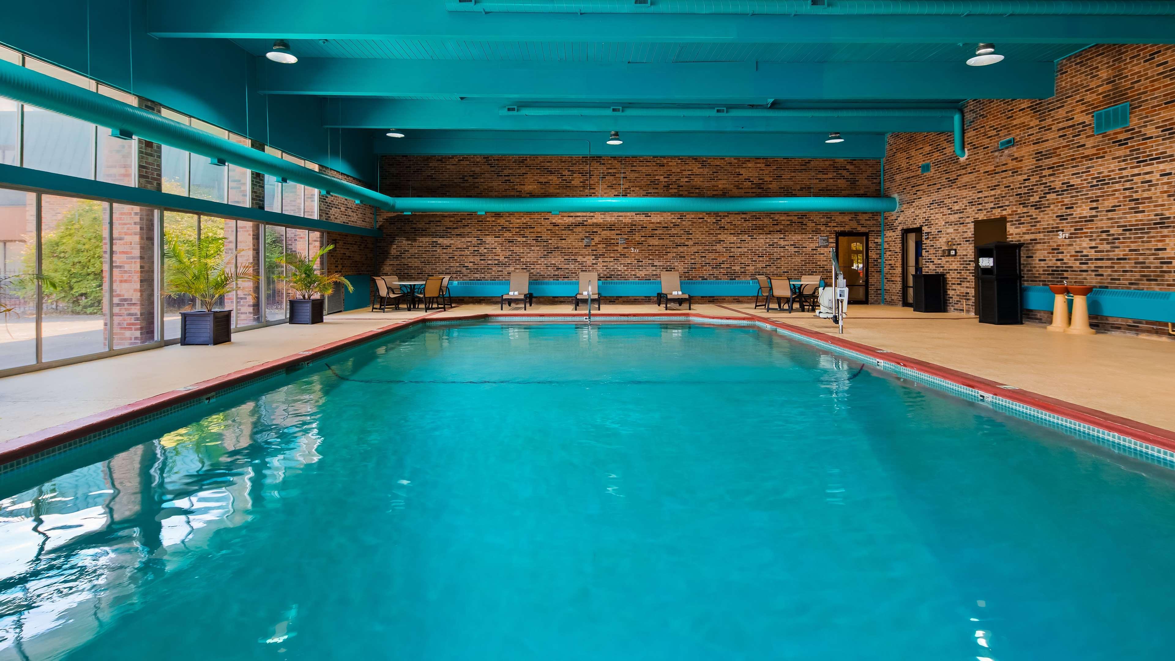 Best Western Woodhaven Inn Dış mekan fotoğraf